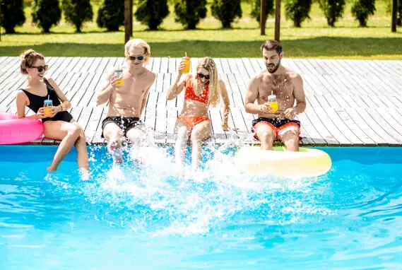 Fiberglass pools in Texas