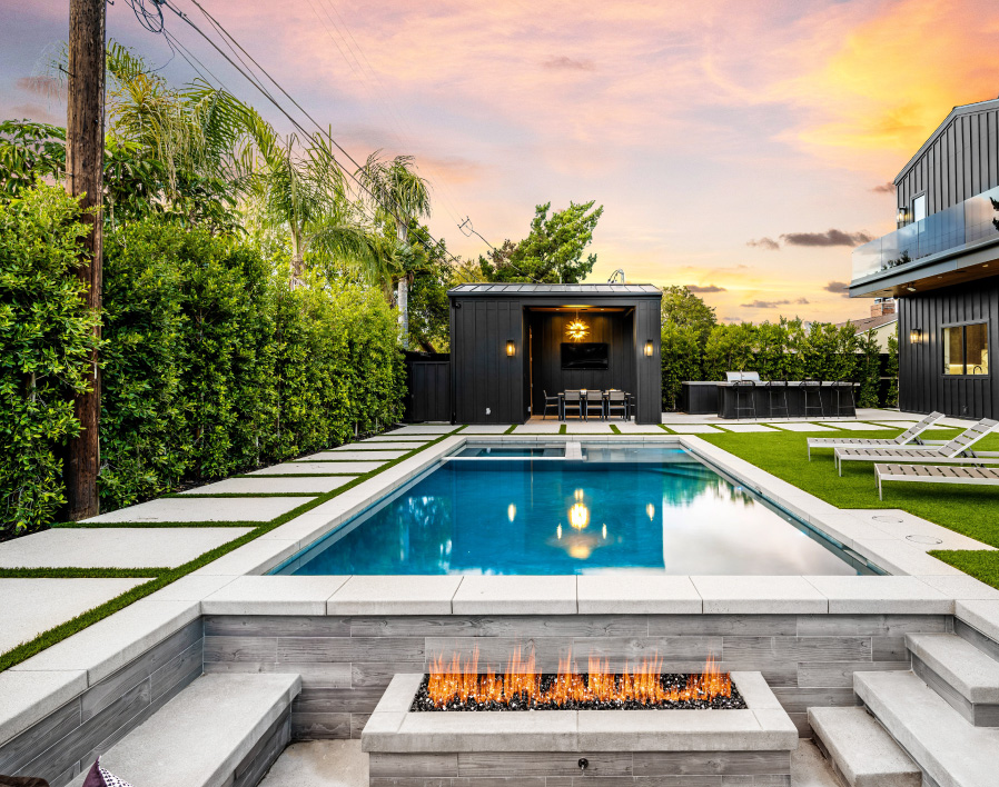 Fiberglass pools in Texas